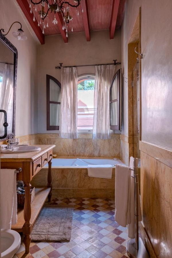 Exclusiva Casa En El Centro Historico De Sevilla Zewnętrze zdjęcie